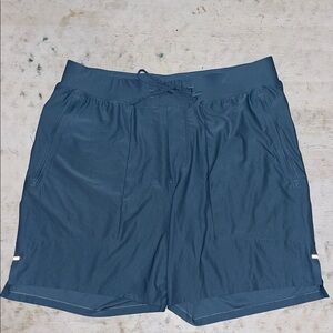 Lululemon License to Train Short 7" LinerLess Pique Utility Blue | size Large